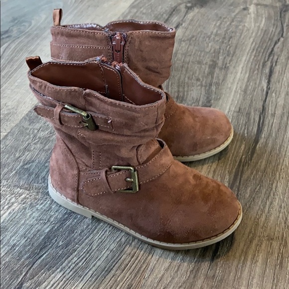 Girls brown boots - Picture 4 of 5